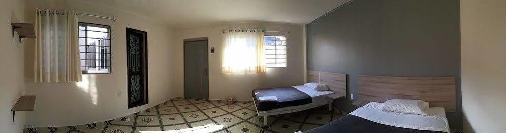 مدينة مكسيكو Oyo Hostel Oasis Centro Cerca Del Hospital Issste Hospital Jose Ma Morelos المظهر الخارجي الصورة